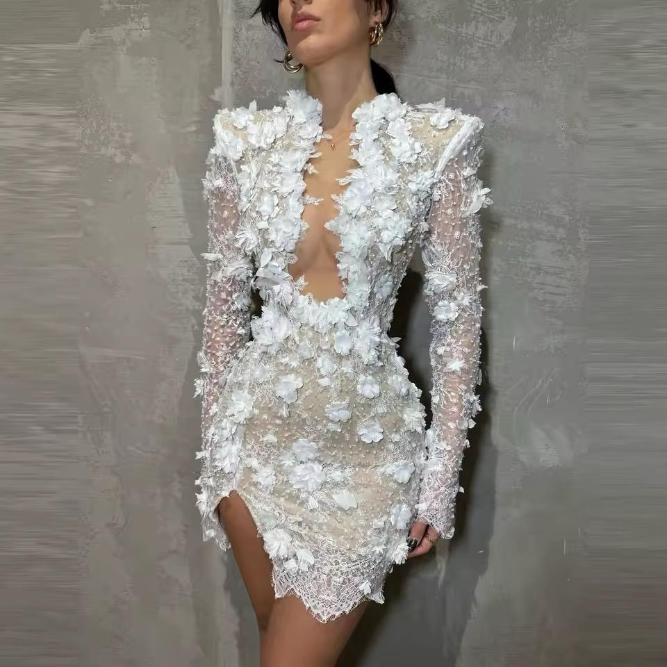 Charming Appliques 3D Flower Bride